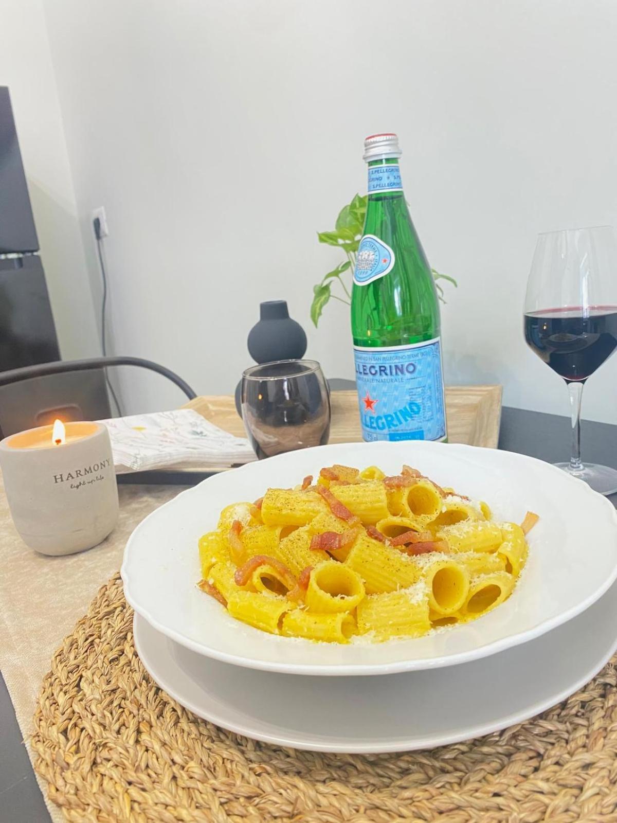 Bright Apartment Near San Pietro Rome Bagian luar foto