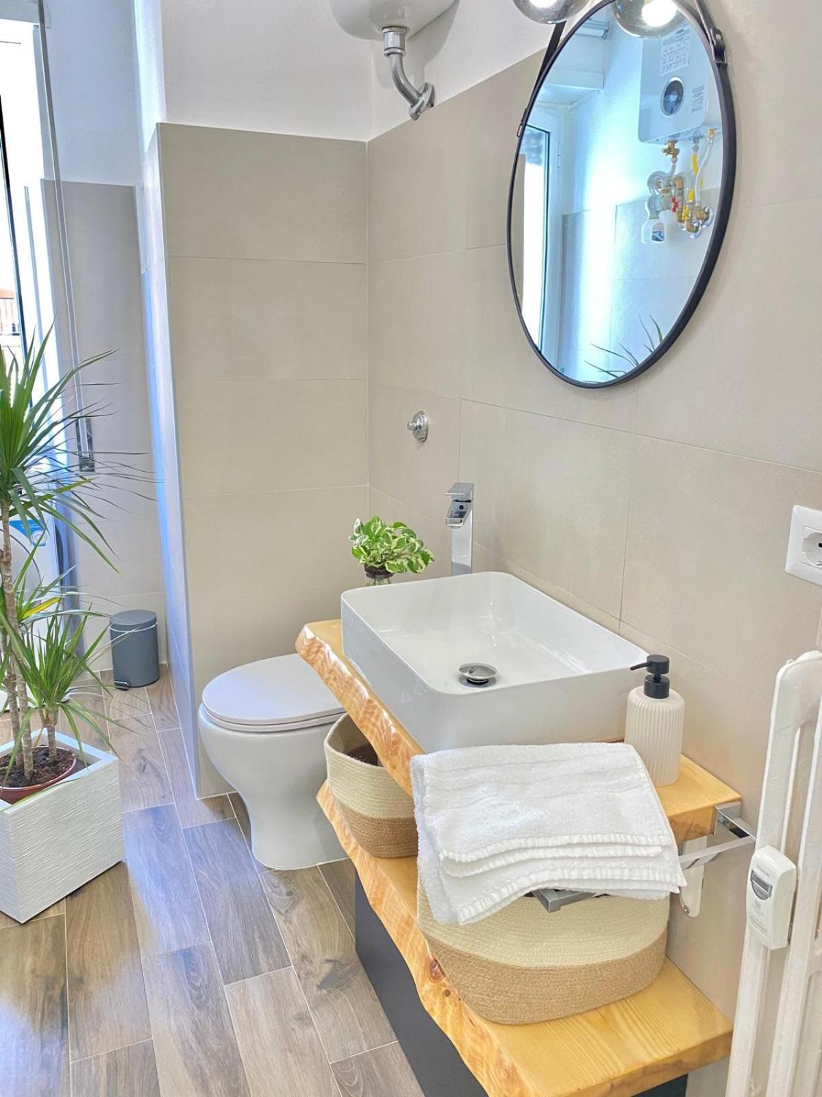 Bright Apartment Near San Pietro Rome Bagian luar foto